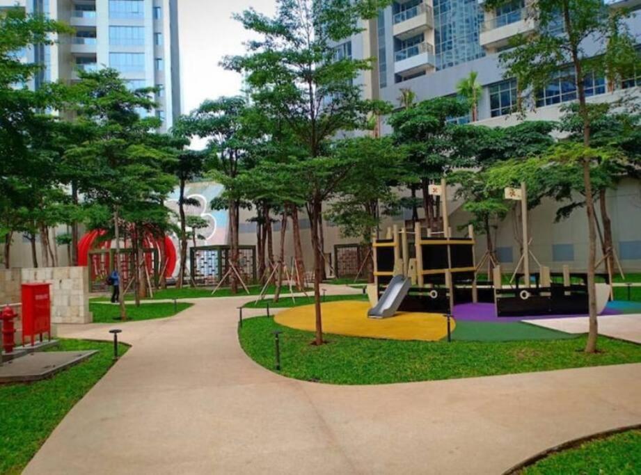 Taman Anggrek Residences By Micky 2 Apartemen